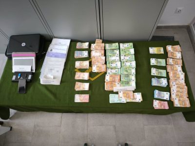 Cuatro detenidos por una estafa tras la venta de una parcela en Marbella